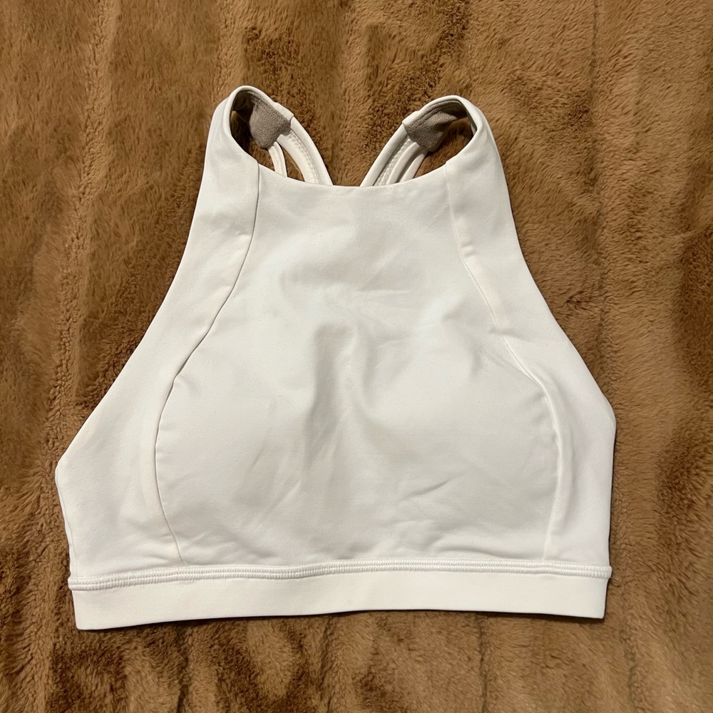 Lululemon Free to Be Serene High Neck Bra Size 2